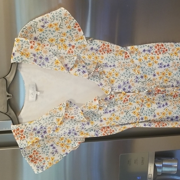 💕L'ACADEMIE💕 The Brisbane Maxi Dress ~ Faye Floral Small - Picture 6 of 10